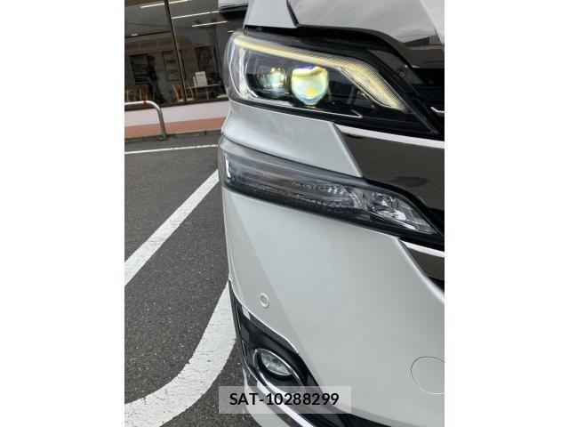 Toyota VELLFIRE 2015-04 8882723-10
