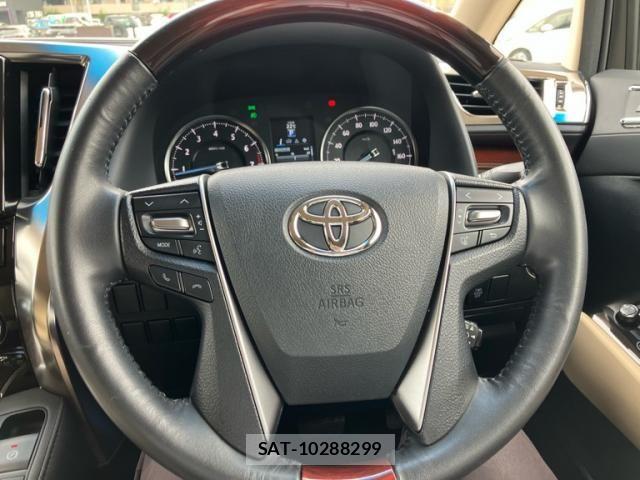 Toyota VELLFIRE 2015-04 8882723-17