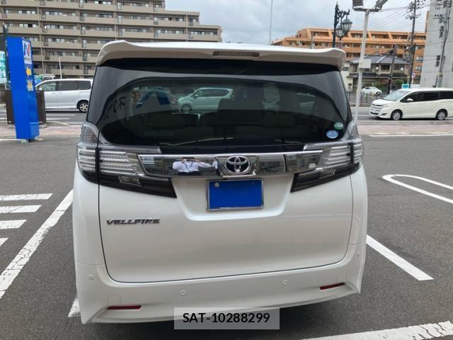 Toyota VELLFIRE 2015-04 8882723-3