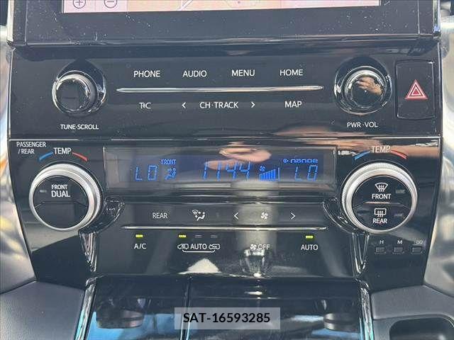 Toyota VELLFIRE 2020-02 8882703-23