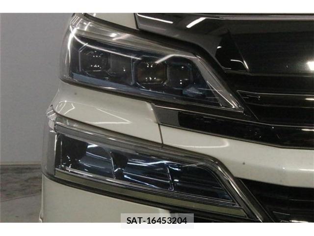 Toyota VELLFIRE 2018-04 8882716-13