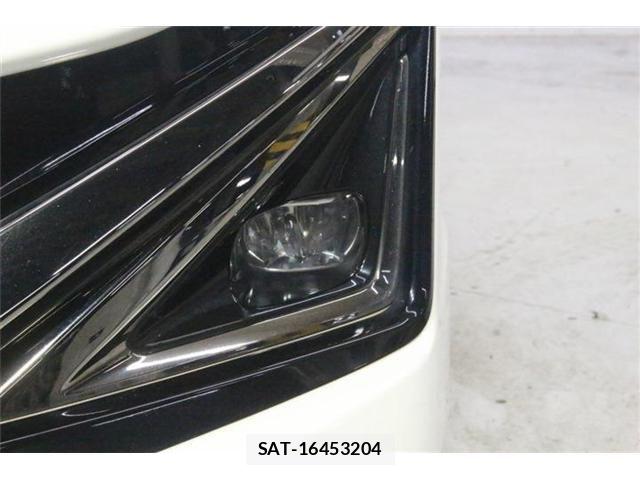 Toyota VELLFIRE 2018-04 8882716-17