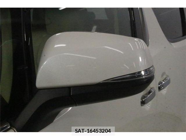 Toyota VELLFIRE 2018-04 8882716-18