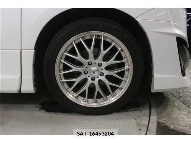 Toyota VELLFIRE 2018-04 8882716-24