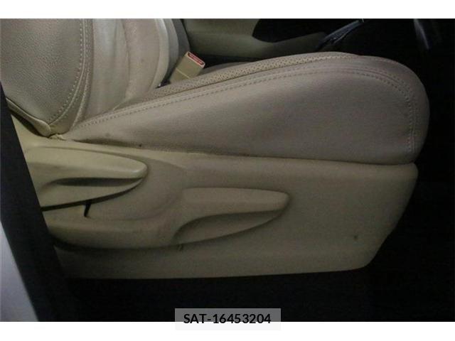Toyota VELLFIRE 2018-04 8882716-29