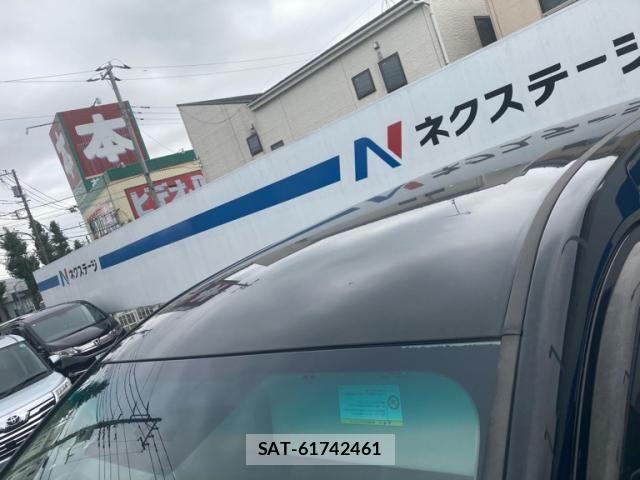 Toyota VELLFIRE 2009-12 8882737-8