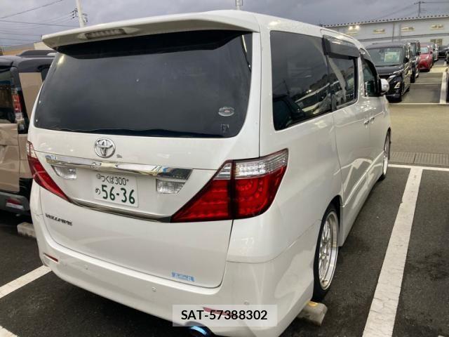 Toyota VELLFIRE 2010-01 8882740-2