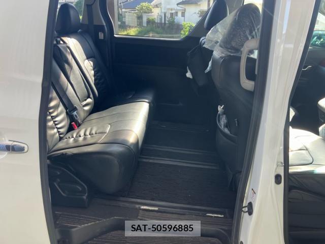 Toyota VELLFIRE 2009-10 8882744-11