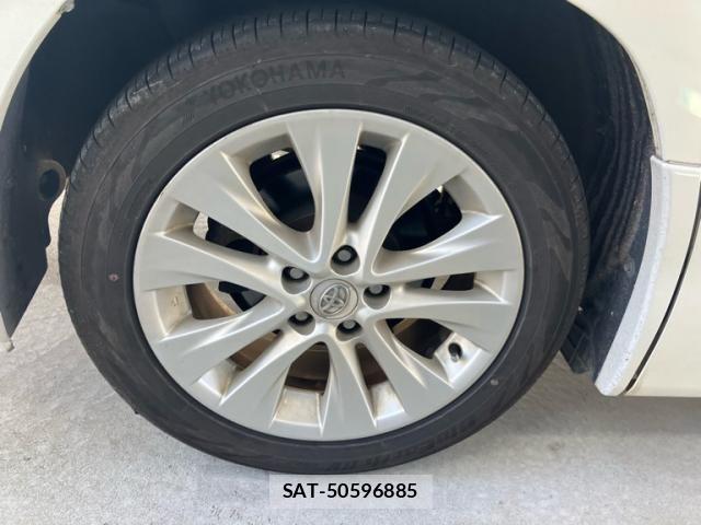 Toyota VELLFIRE 2009-10 8882744-3