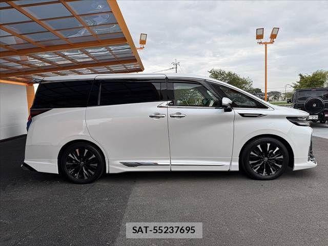 Toyota VELLFIRE 2024-10 8882699-11