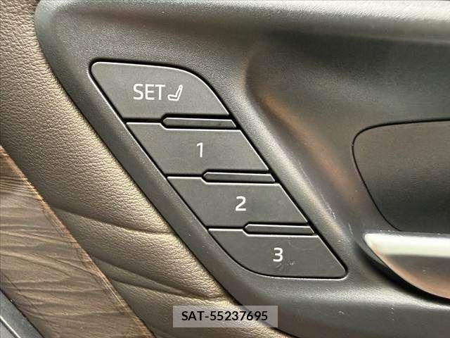 Toyota VELLFIRE 2024-10 8882699-25