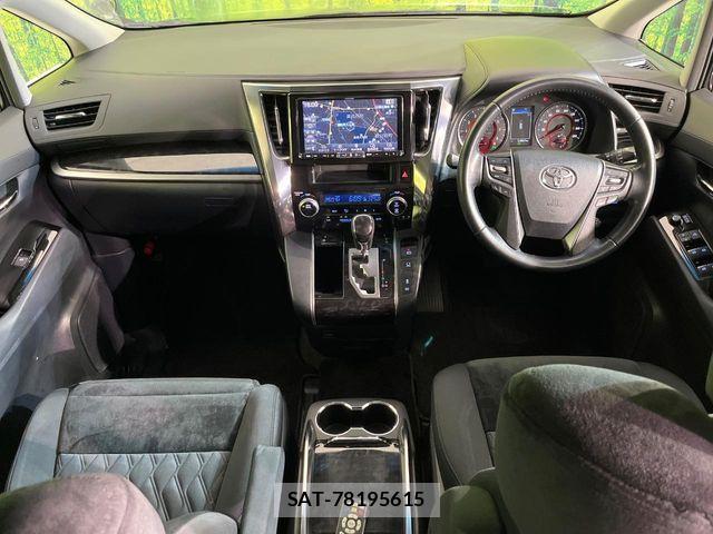 Toyota VELLFIRE 2019-03 8882709-1