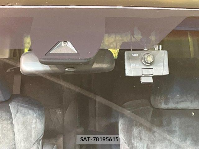 Toyota VELLFIRE 2019-03 8882709-6