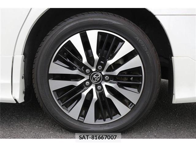 Toyota VELLFIRE 2018-05 8882704-17