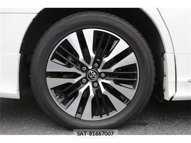 Toyota VELLFIRE 2018-05 8882704-20