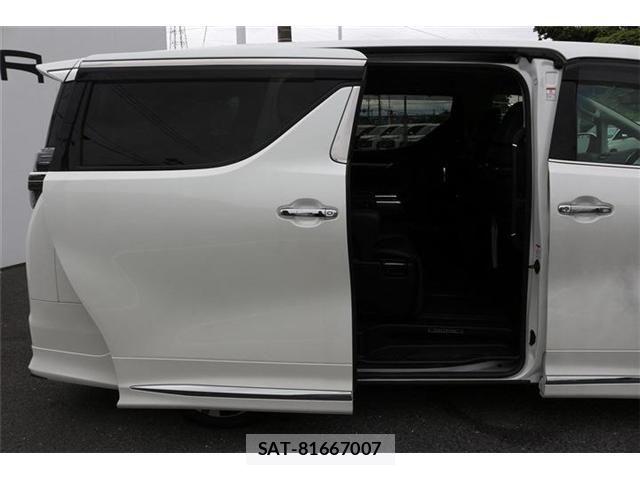 Toyota VELLFIRE 2018-05 8882704-25