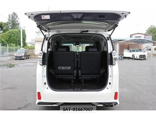 Toyota VELLFIRE 2018-05 8882704-26