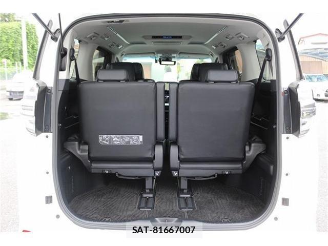 Toyota VELLFIRE 2018-05 8882704-27