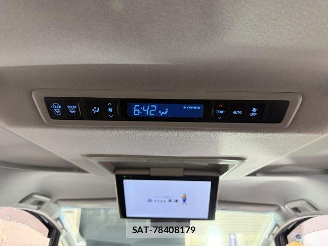 Toyota VELLFIRE 2018-03 8882705-9