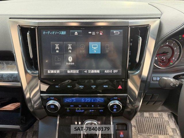 Toyota VELLFIRE 2018-03 8882705-13