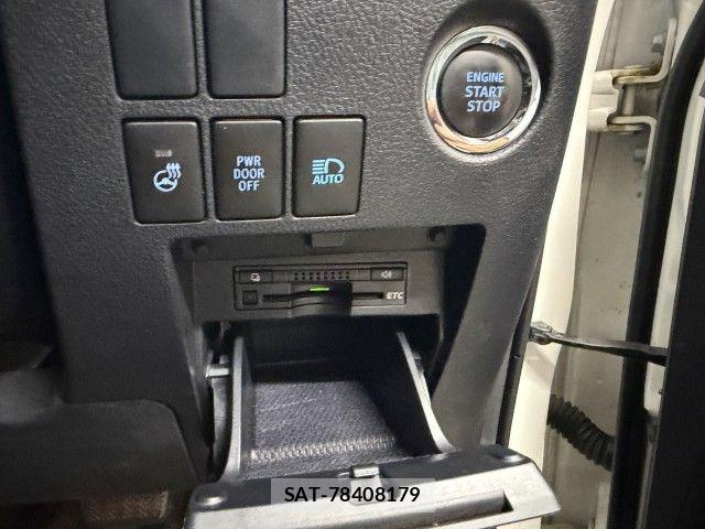 Toyota VELLFIRE 2018-03 8882705-21
