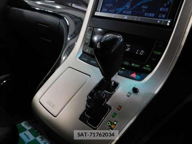 Toyota VELLFIRE 2013-11 8882720-13