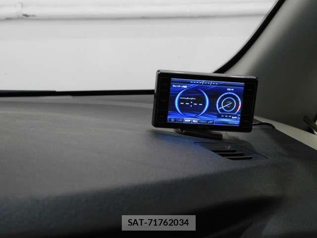 Toyota VELLFIRE 2013-11 8882720-15