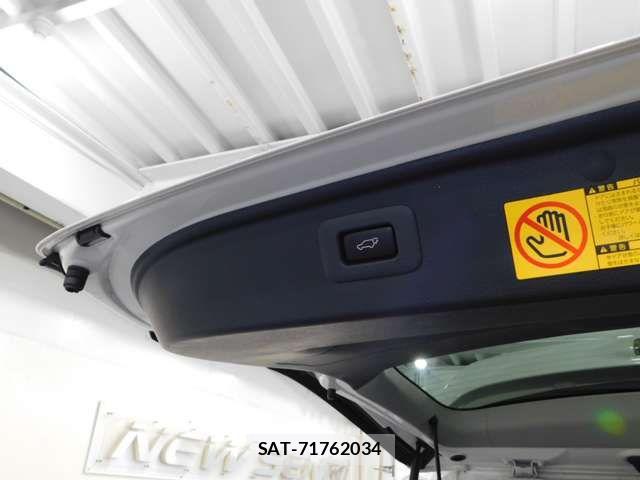 Toyota VELLFIRE 2013-11 8882720-4