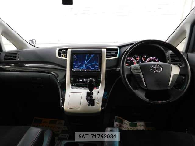 Toyota VELLFIRE 2013-11 8882720-6
