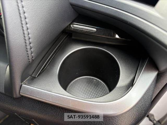 Toyota VELLFIRE 2017-09 8882726-24