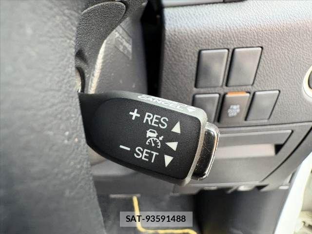 Toyota VELLFIRE 2017-09 8882726-3