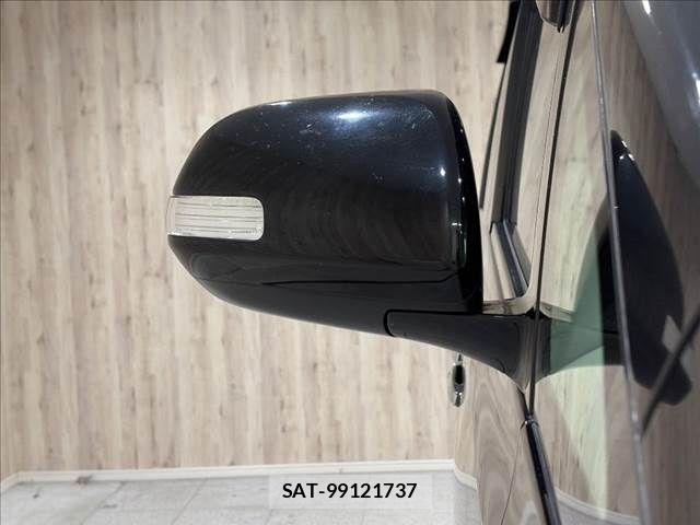 Toyota VELLFIRE 2013-03 8882729-27