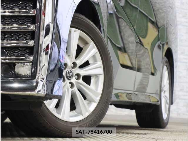 Toyota VELLFIRE 2018-02 8882712-17