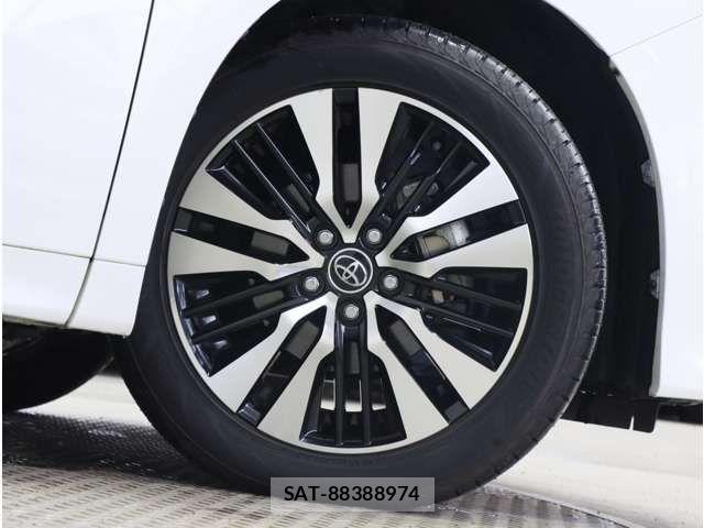 Toyota VELLFIRE 2019-04 8882711-16