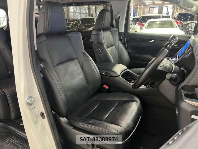 Toyota VELLFIRE 2019-04 8882711-18