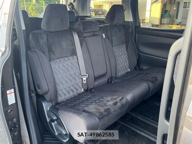 Toyota VELLFIRE 2020-11 8882710-14