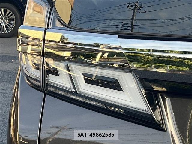 Toyota VELLFIRE 2020-11 8882710-26