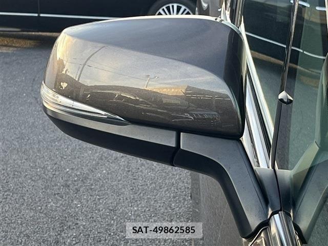 Toyota VELLFIRE 2020-11 8882710-27