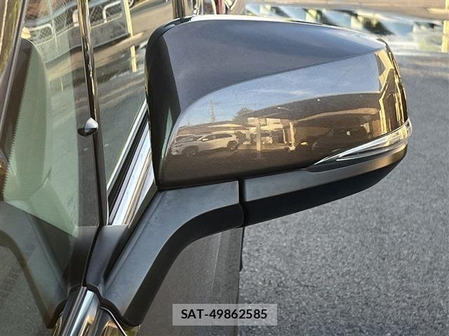 Toyota VELLFIRE 2020-11 8882710-28
