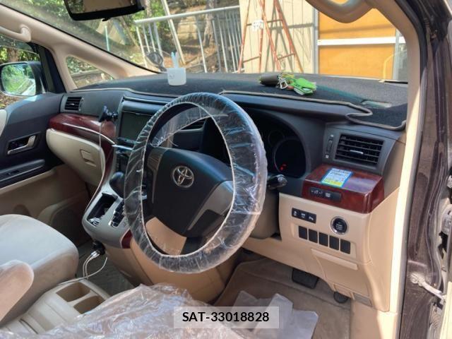Toyota VELLFIRE 2009-10 8882746-9