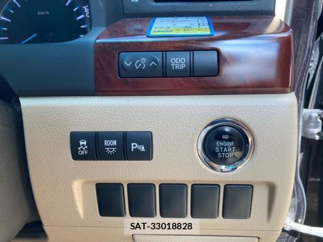 Toyota VELLFIRE 2009-10 8882746-16