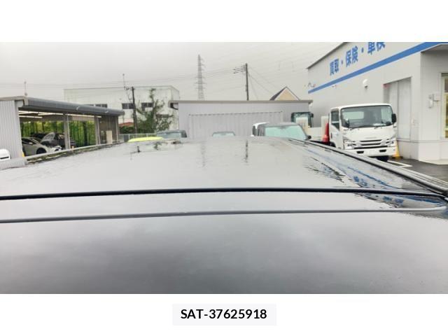 Toyota VELLFIRE 2013-01 8884526-9