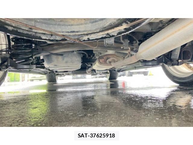 Toyota VELLFIRE 2013-01 8884526-12