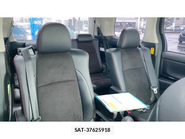 Toyota VELLFIRE 2013-01 8884526-16