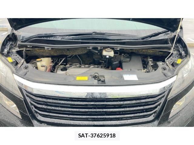 Toyota VELLFIRE 2013-01 8884526-17