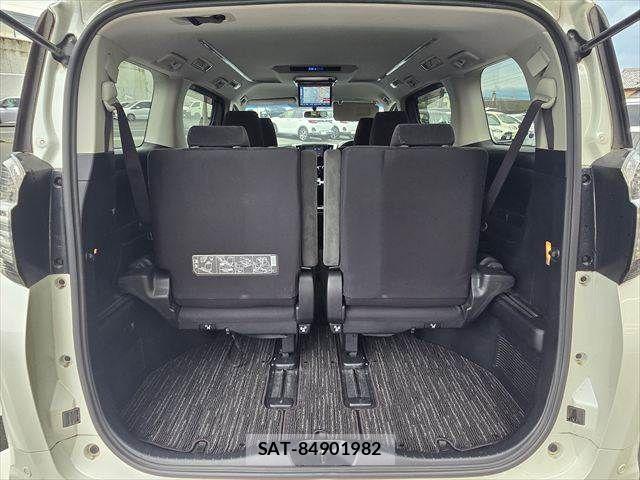 Toyota VELLFIRE 2015-10 8884522-12