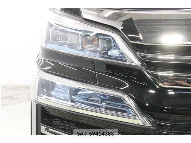 Toyota VELLFIRE 2020-05 8884520-11