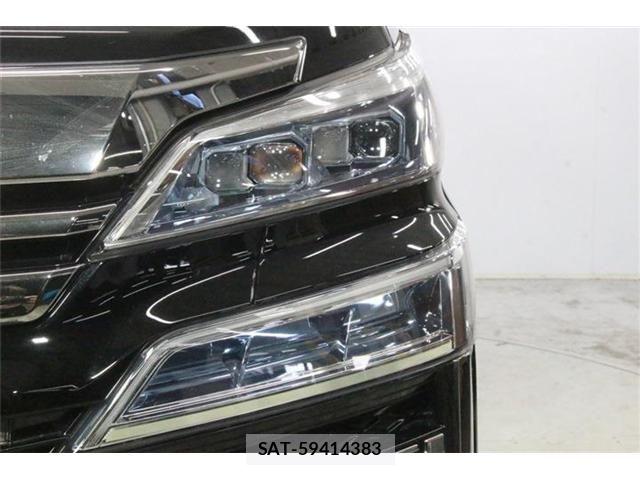 Toyota VELLFIRE 2020-05 8884520-14