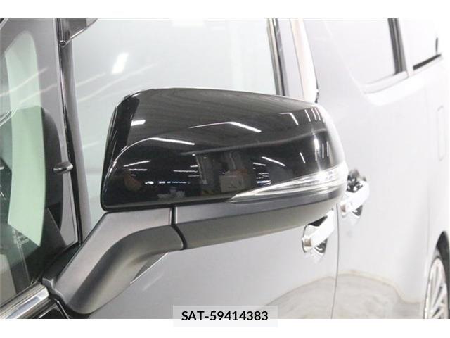 Toyota VELLFIRE 2020-05 8884520-16