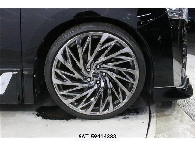Toyota VELLFIRE 2020-05 8884520-22